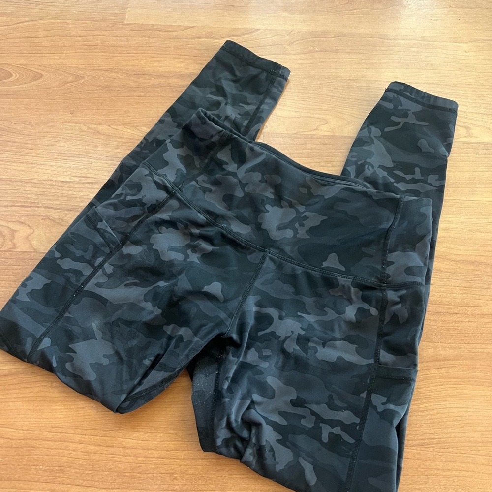 Women's Black Camouflage Leggings